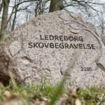 Skovbegravelse ved Knap Sø