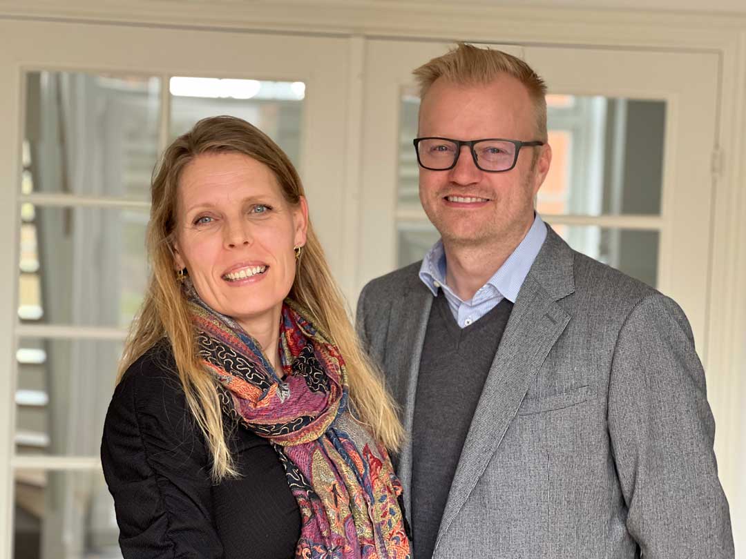 Karhof Bolig: - Mit job bestod primært af drift. Jeg savnede at komme ud hos kunderne. Og så ville Hanne og jeg godt have mere tid til børnene og til hinanden, siger han. Hanne Elkjær Karhof har arbejdet i ejendomsbranchen i 15 år.