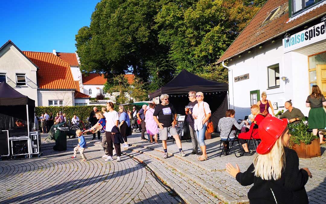 De frivillige bag kulturnatten håber på, at vejret også er med dem i år.