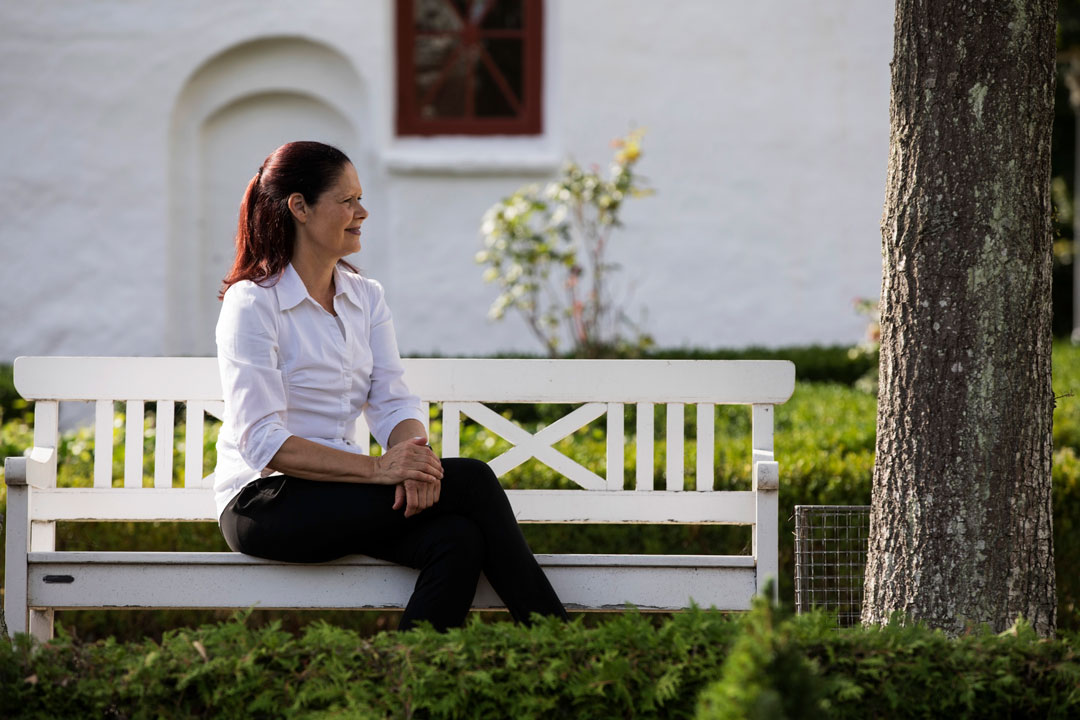 Man skal tale om døden, mens man stadig har det godt og har overskud til at tage snakken med familien eller en bedemand, siger bedemand Charlotte Havgaard, der har haft AVIA Begravelse i et år.